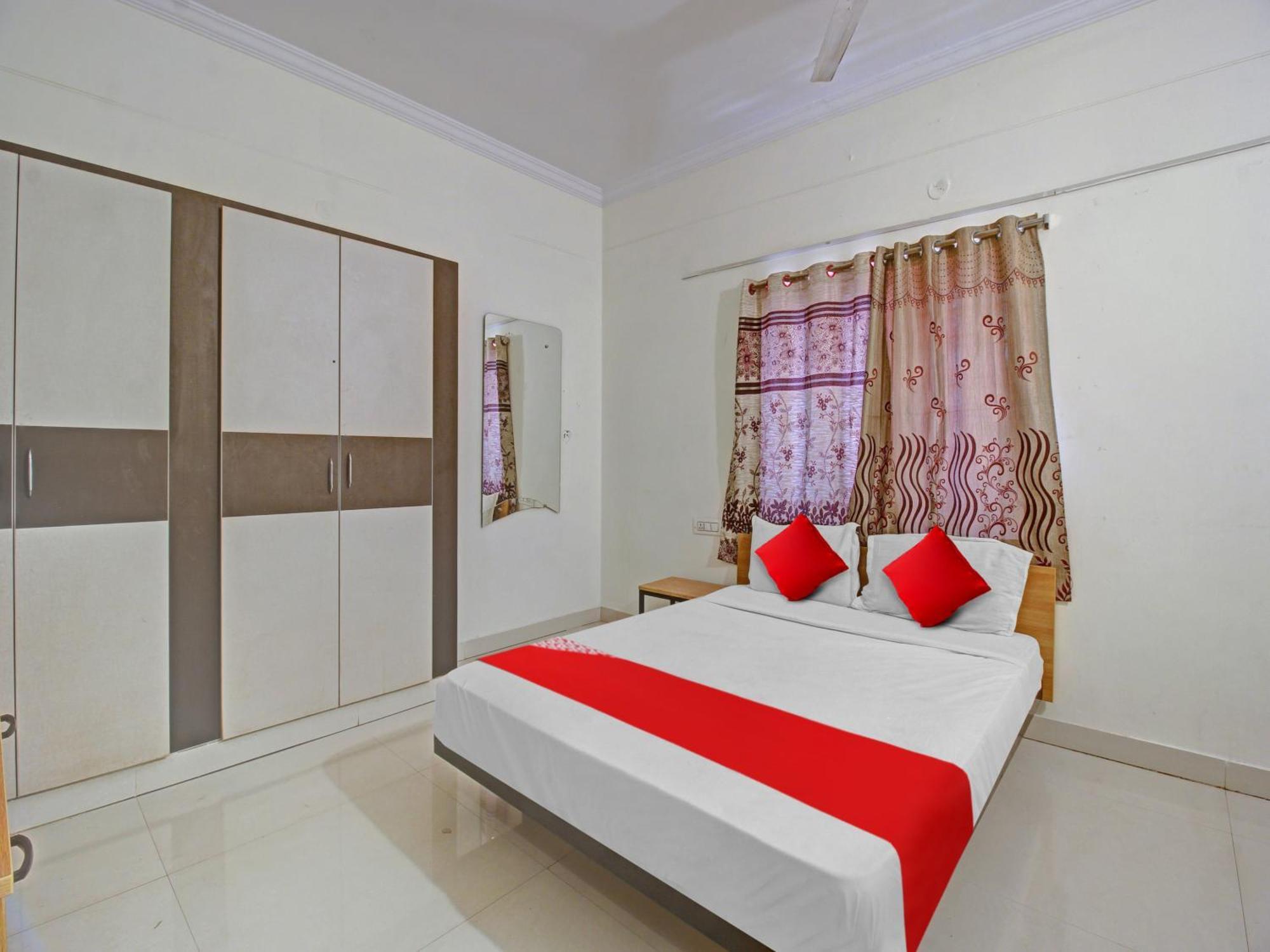 Hotel O Svr Silver Key Lingampalli Extérieur photo